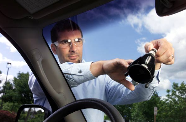 The Benefits of Mobile Auto Glass Companies - Evolution of ...